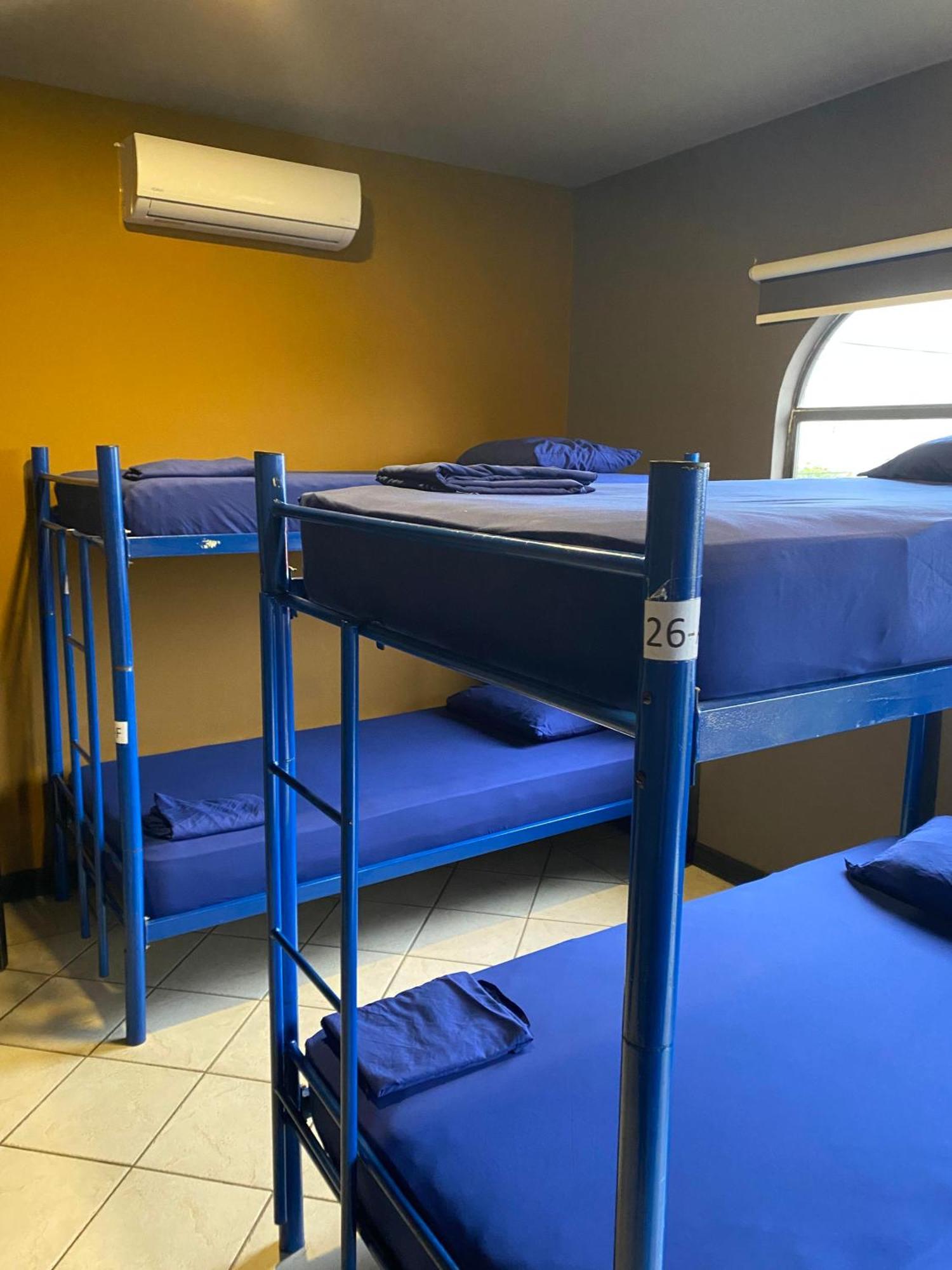 Alajuela Backpackers Airport Hostel Ngoại thất bức ảnh