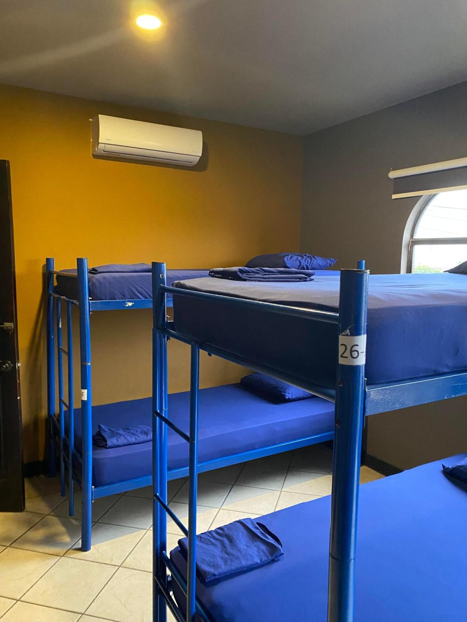Alajuela Backpackers Airport Hostel Ngoại thất bức ảnh